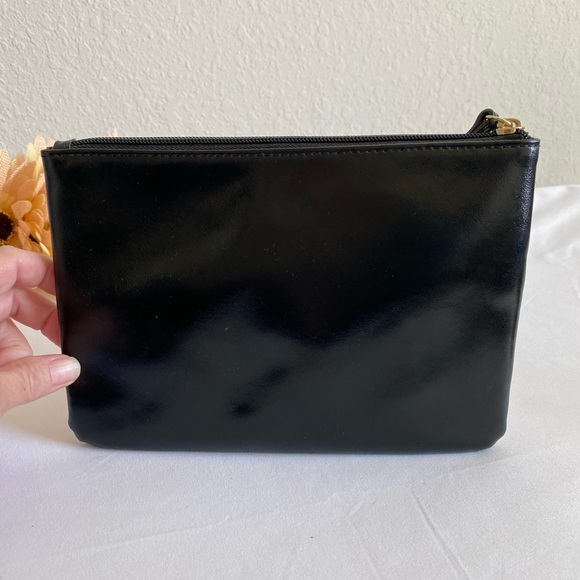 Victoria’s Secret Sequence Wristlet .  Colorful and Bold.  NWOT - Picture 6 of 12